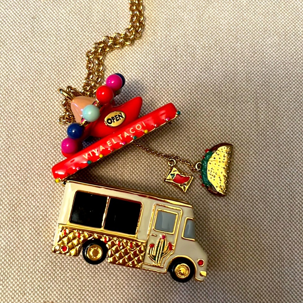 BNWOT Kate Spade Taco Truck Necklace